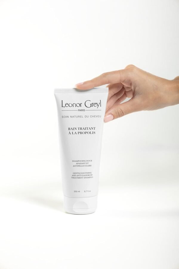 Leonor Greyl Gentle Dandruff Shampoo (Bain Traitant a La Propolis), Propolis & Chamomile Natural Dandruff Shampoo, 6.7 oz. Made In France - Image 6