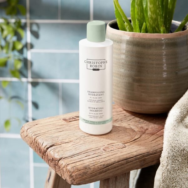 Christophe Robin Hydrating Shampoo with Aloe Vera - Image 3