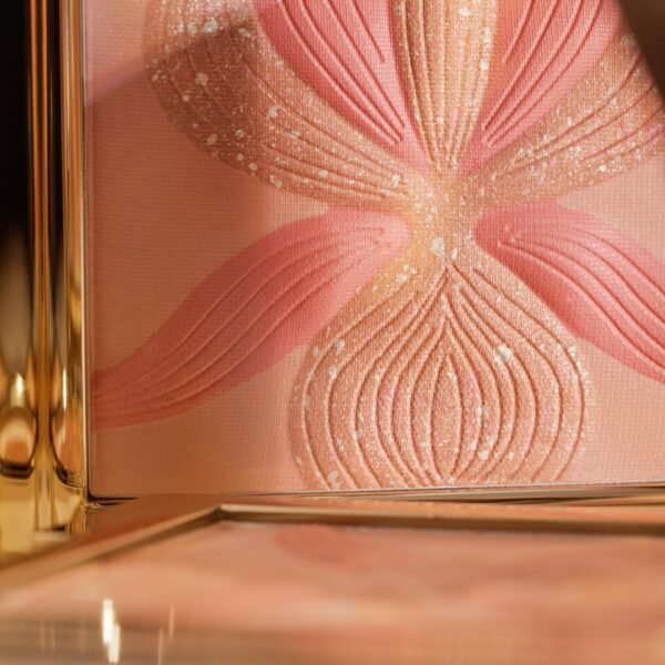 Sisley Paris L'Orchidee 2 Rose - Highlighter Blush with 3 Shades - Enhances Complexion & Contours the Face - Sheer, Luminous Finish - Image 5