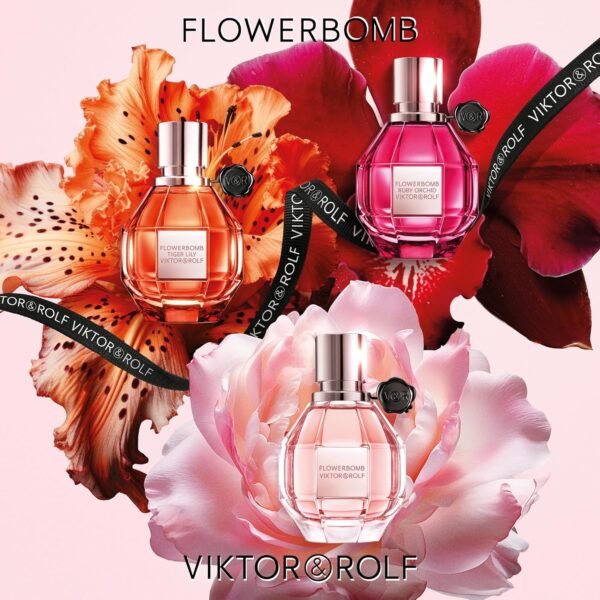 Viktor&Rolf - Spicebomb & Flowerbomb Duo - Spicebomb Extreme Mens Cologne (3 Fl Oz) & Flowerbomb Eau de Parfum Womens Perfume (3.4 Fl Oz) - Full Size Cologne & Perfume Bundle - Image 6