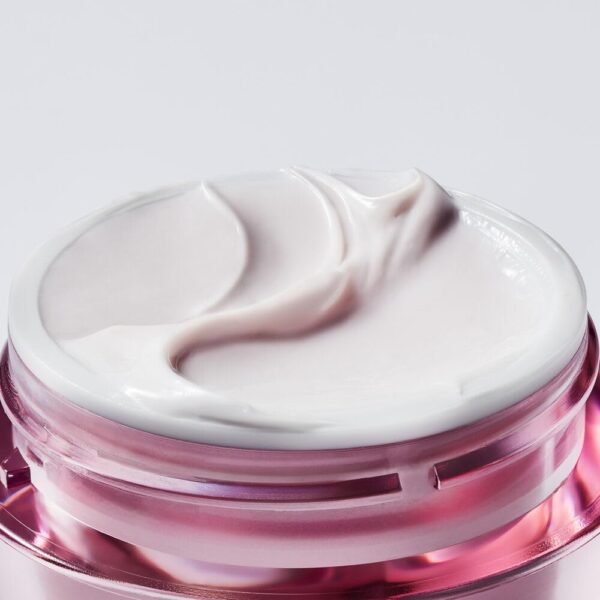 Estée Lauder Resilience Multi-Effect Night Tri-Peptide Face and Neck Cream Moisturizer - Image 4