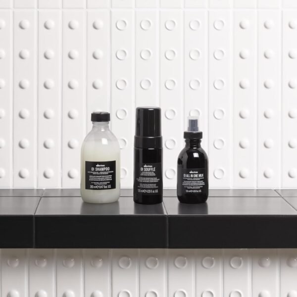 Davines OI Soufflé Perfect for Fine Hair, Liquid-to-Foam Leave-In For Fuller and Shinier Hair Feeling Silky and Soft - Image 5
