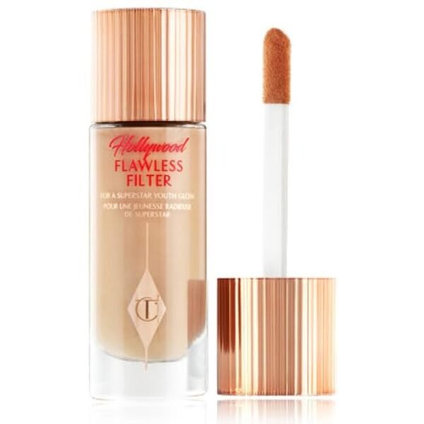 CHARLOTTE TILBURY Charlotte Tilbury Hollywood Flawless Filter for a Superstar Youth Glow Foundation - Shade 4 Medium, Beige - Image 2
