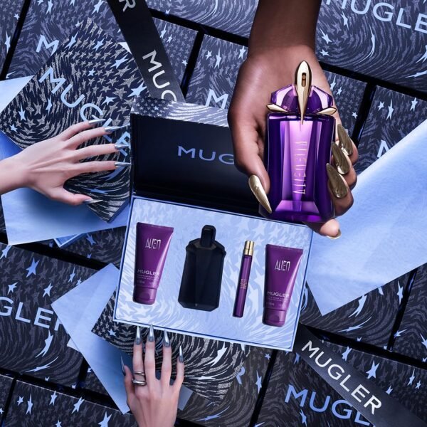 Mugler Alien - Eau de Parfum - Women's Fragrance Set - Floral & Woody - With Jasmine, Wood, and Amber - Perfume, 2 Fl Oz, 1.6 Fl Oz Body Lotion, 1.6 Fl Oz Shower Gel, 0.33 Fl Oz Travel Size Perfume - Image 5