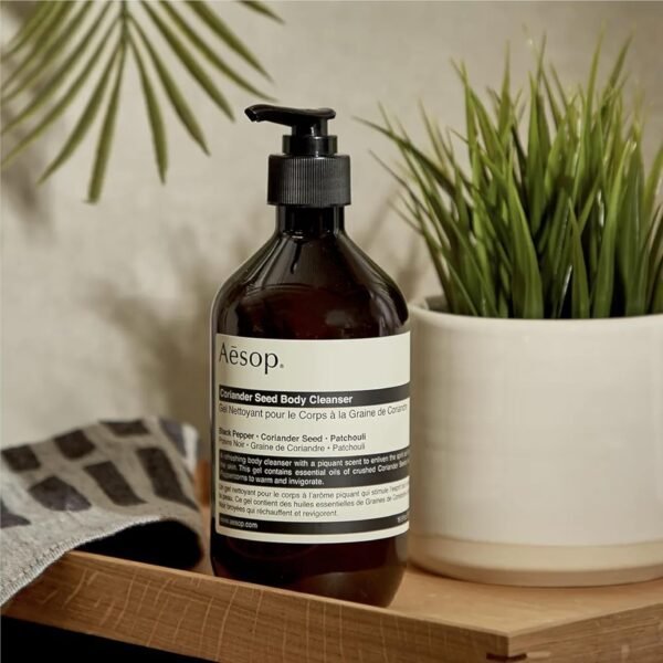 Aesop Coriander Seed Body Cleanser | Refreshing & Invigorating | Spicy, Woody, Warm | 16.9 oz / 500mL - Image 6