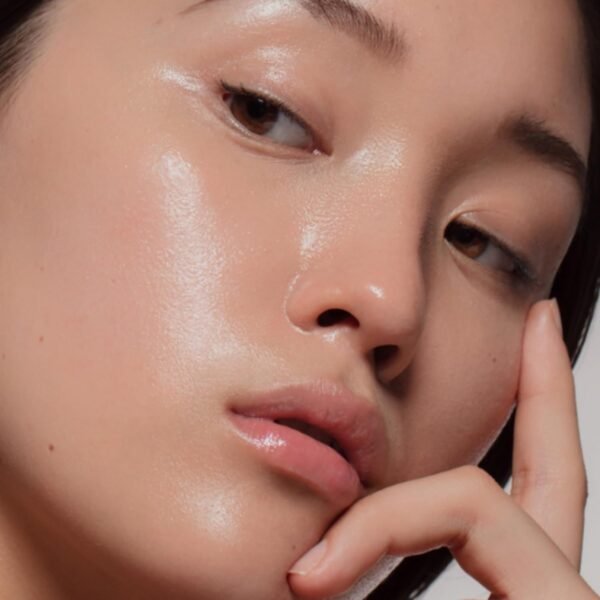 Alana Mitchell Tinted Moisturizer Sunscreen for Face - Physical Defense Face Moisturizer with SPF 44 - Face Sunscreen w/Hyaluronic Acid – Water-Resistant Tinted Sunscreen - All Skin Tones (2.1 oz) - Image 5