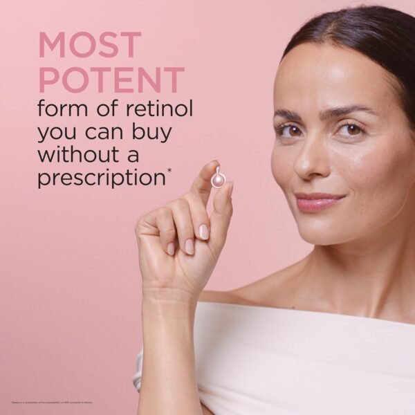 Elizabeth Arden Retinol + HPR Ceramide Capsules Rapid Skin Renewing Serum - Image 4