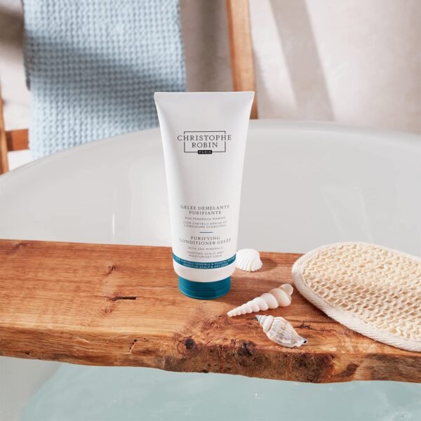 Christophe Robin Purifying Lightweight Conditioner Gelèe With Sea Minerals for Soft Lengths and Oily Scalp 6.7 fl. oz - Image 3