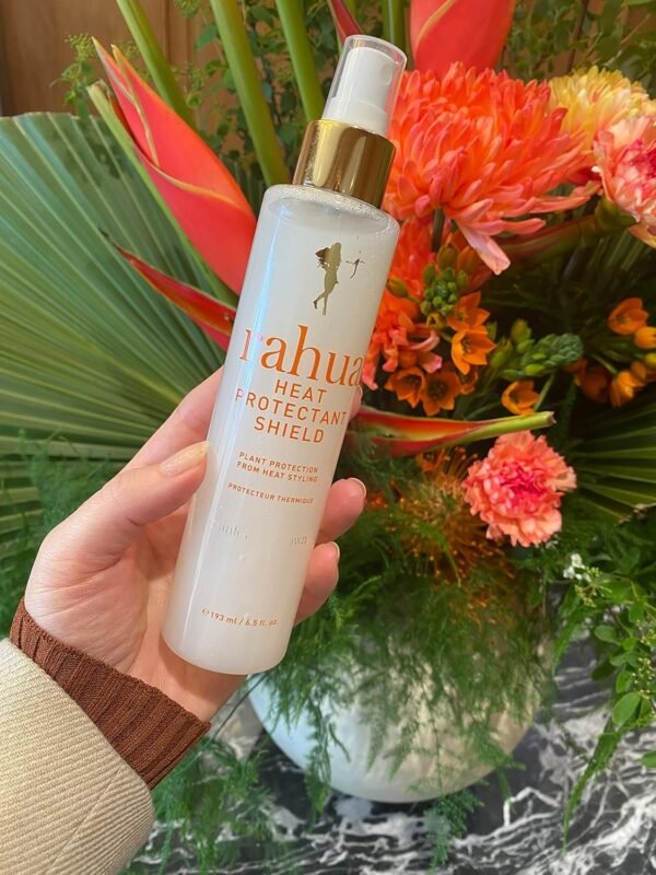 Rahua Heat Protection Spray for Hair, 6.5 Fl. Oz, Multi Formulated Heat Shield Hair Spray Helps Protect Against Heat, Lightweight Hair Care Heat Protectant Enriched with Vitamin E, Aloe Vera, Keratin - Image 9