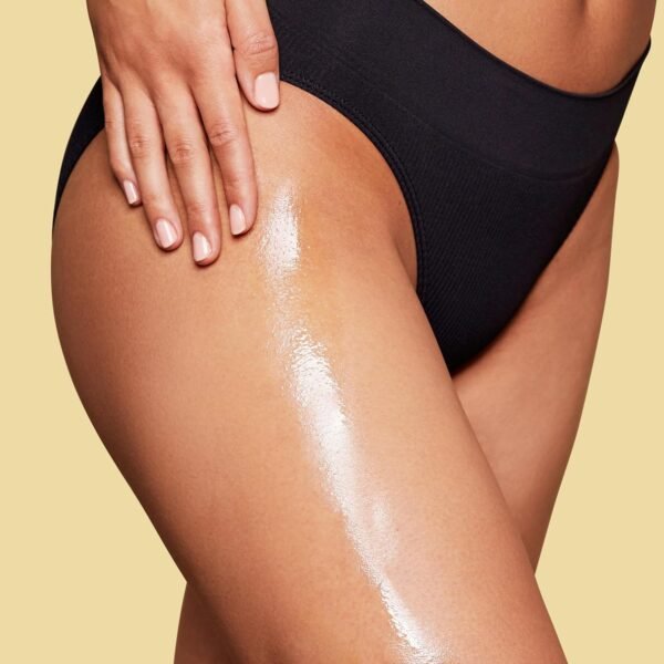 CLARINS Contour Body Treatment Oil | Visibly Firms, Tones and Reduces Sponginess | Skin Texture Is Improved To The Touch After First Use* | Dermatologist Tested | Natural 100% Plant Extracts - Image 4