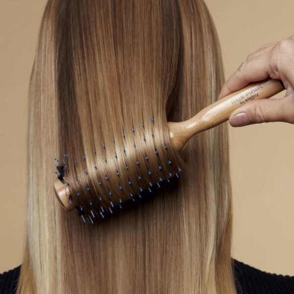 Sisley Paris The Blow Dry Brush No.1 - Medium-Sized Diameter Round Brush for Fine, Short-to-Medium Hair - Smooths Frizzy Hair, Adds Shape & Volume - Image 4